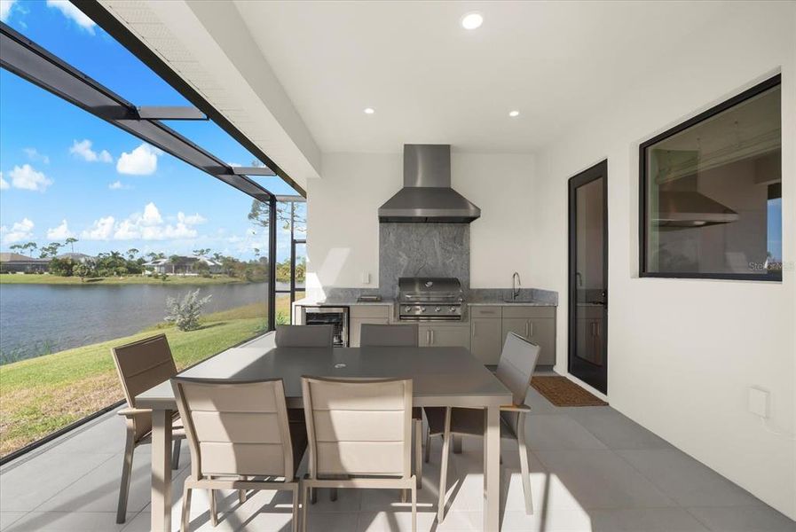 Exterior details and patio area of a home in , Placida (Image 27).