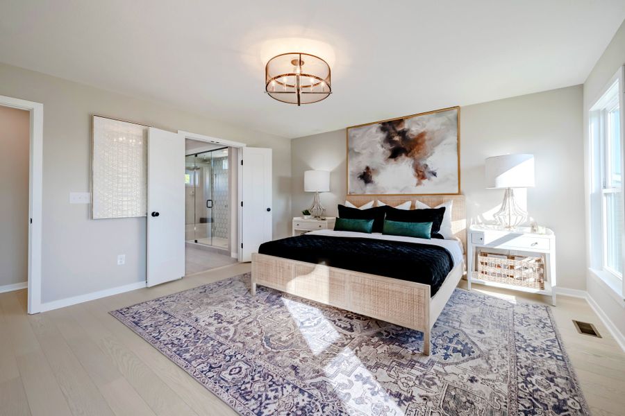 Representative furnished interior of a home built from the Avery by Fischer Homes in Twin Lakes, Hoschton (Image 73).