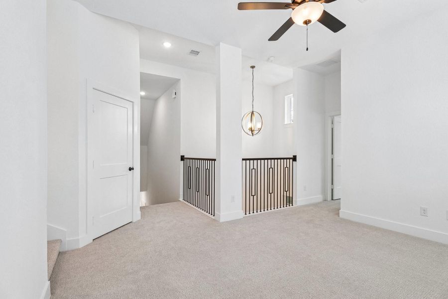 Spacious, unfurnished interior of a new home in The Highlands, Porter (Image 21). Spacious, unfurnished interior of a new home in The Highlands, Porter (Image 21).
