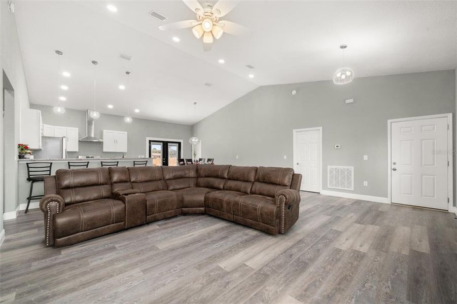 Furnished interior view inside a new home in , Avon Park (Image 30).