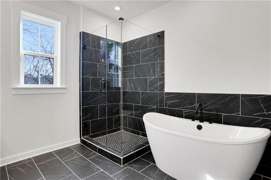 Furnished interior view inside a new home in , Roswell (Image 13).