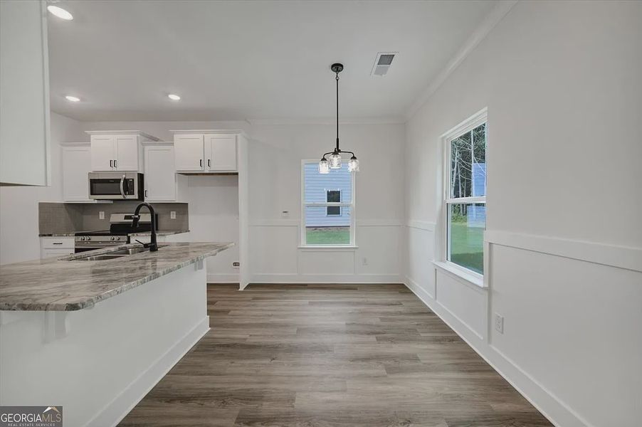 Furnished interior view inside a new home in Canterbury Villas, Carrollton (Image 7). Furnished interior view inside a new home in Canterbury Villas, Carrollton (Image 7).