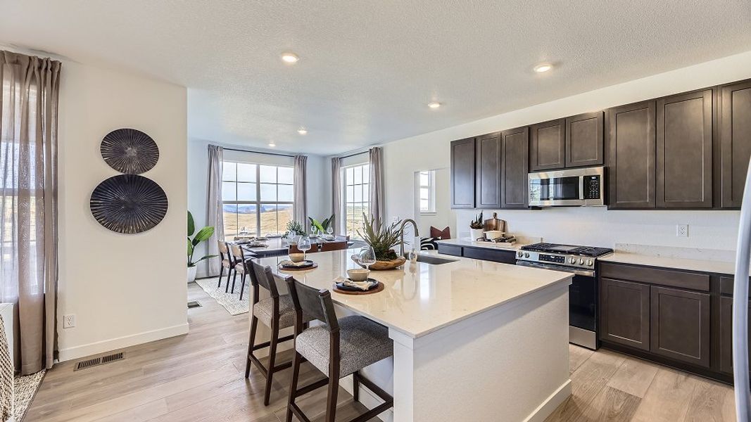 041725 2576 Ashbrook Kitchen 2of2 F1 041725 2576 Ashbrook Kitchen 2of2 F1