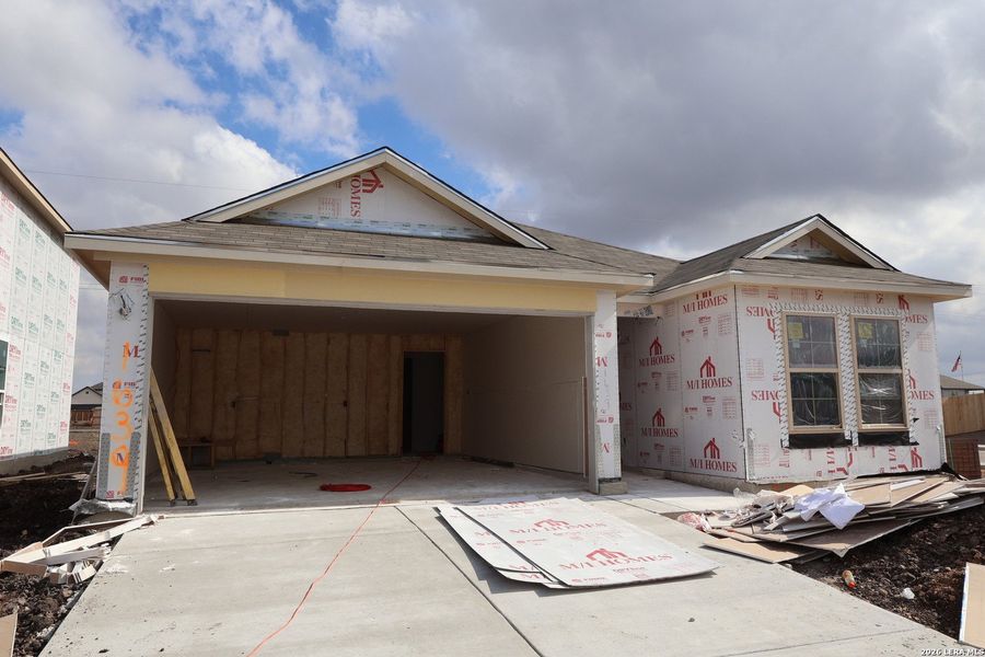 In-progress construction of a new home in Meadows at Clear Springs, New Braunfels, TX (Image 17). In-progress construction of a new home in Meadows at Clear Springs, New Braunfels, TX (Image 17).
