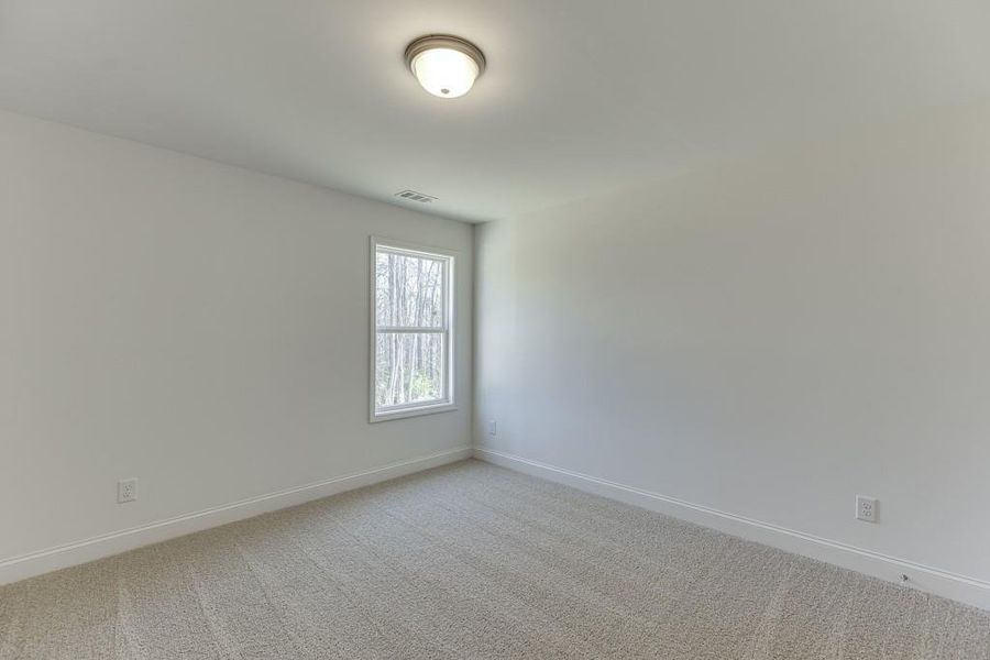 Spacious, unfurnished interior of a new home in , Commerce (Image 33).