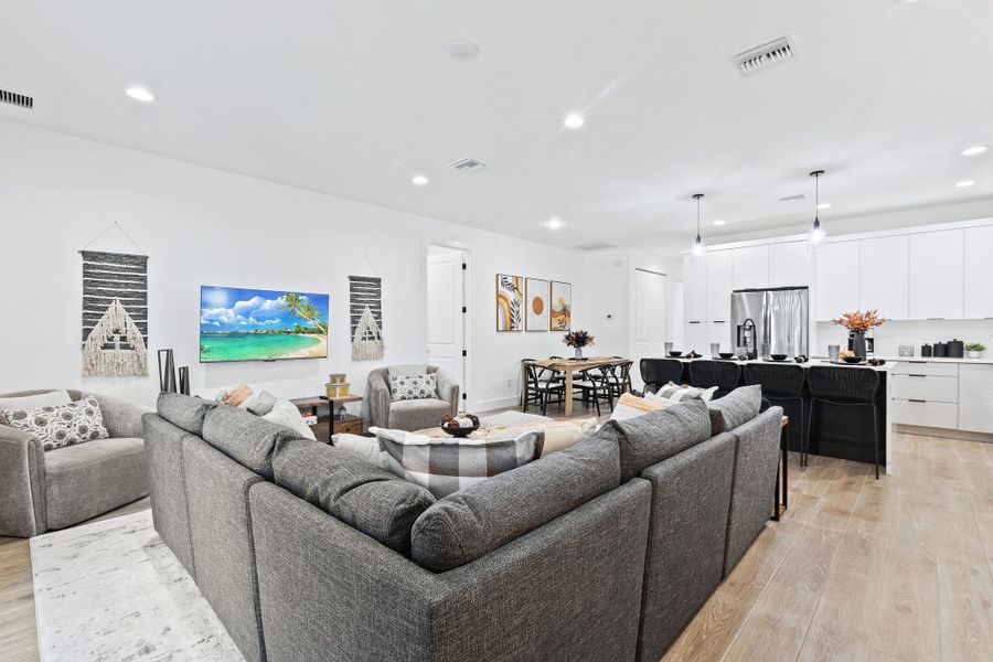 13-web-or-mls-601-sw-3rd-st 13-web-or-mls-601-sw-3rd-st