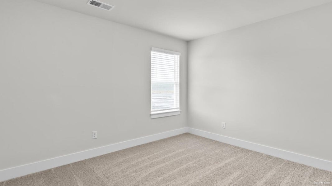 Spacious, unfurnished interior of a new home in Vineyard Trail, Jacksonville (Image 39).