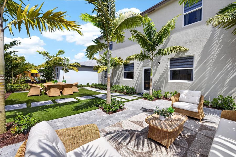 Exterior details and patio area of a home in Acacia Groves, Miami (Image 19). Exterior details and patio area of a home in Acacia Groves, Miami (Image 19).
