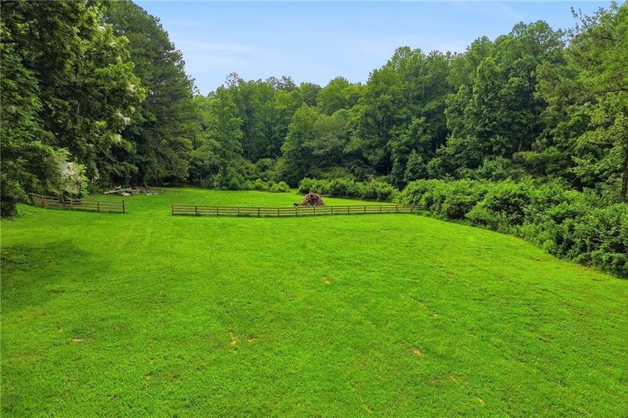Natural landscape and outdoor views near in Ball Ground (Image 48). Natural landscape and outdoor views near in Ball Ground (Image 48).