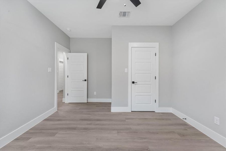Spacious, unfurnished interior of a new home in , Fort Worth (Image 13). Spacious, unfurnished interior of a new home in , Fort Worth (Image 13).
