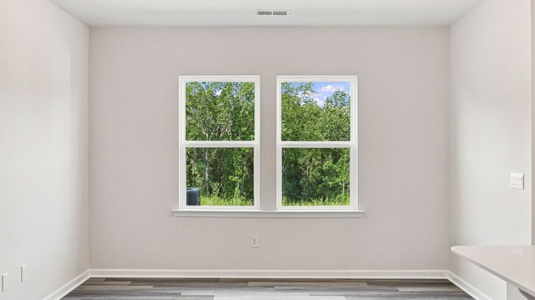 Spacious, unfurnished interior of a new home in Baxter Village, Boiling Springs (Image 18).
