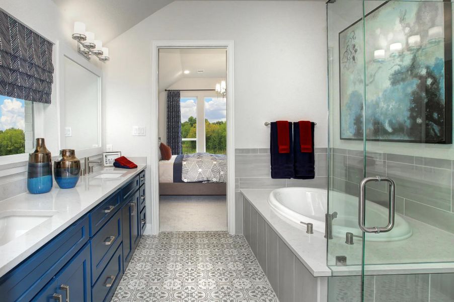The Huntley Primary Bath