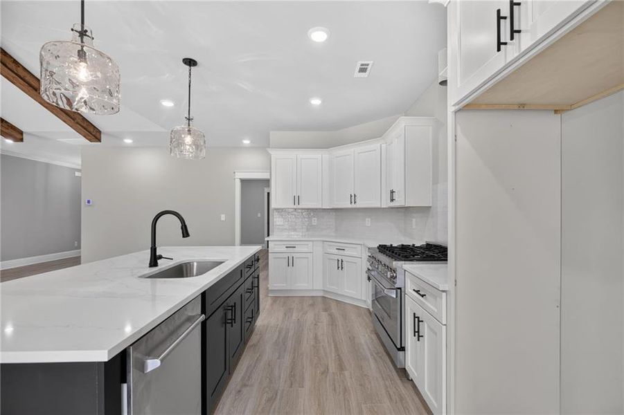 Furnished interior view inside a new home in , Waco (Image 11).