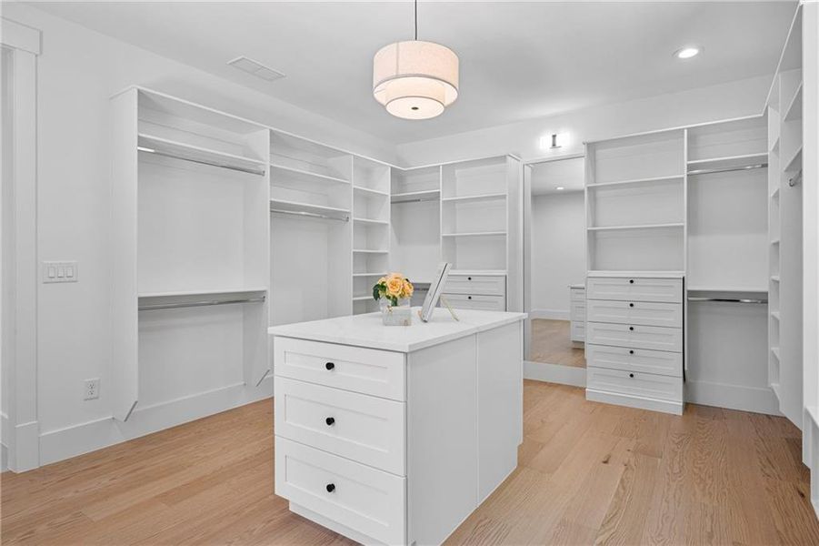 Furnished interior view inside a new home in , Lawrenceville (Image 15).