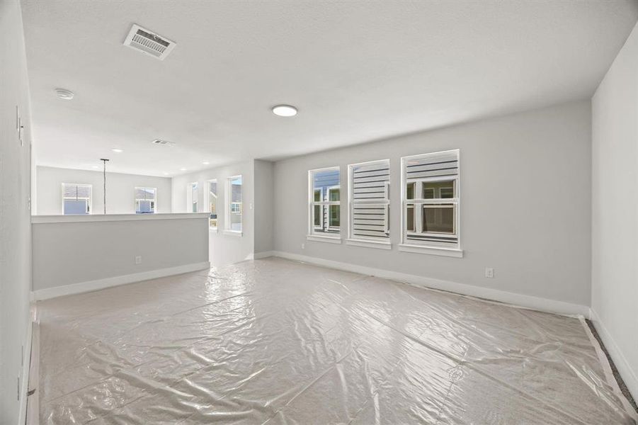 Spacious, unfurnished interior of a new home in North Square at Uptown, Celina (Image 19). Spacious, unfurnished interior of a new home in North Square at Uptown, Celina (Image 19).