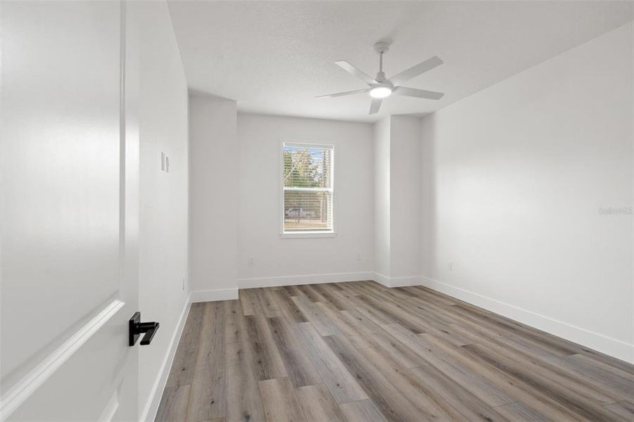 Spacious, unfurnished interior of a new home in , Spring Hill (Image 41).