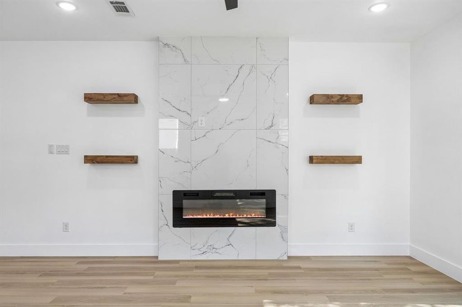 Image 27 of a home in .