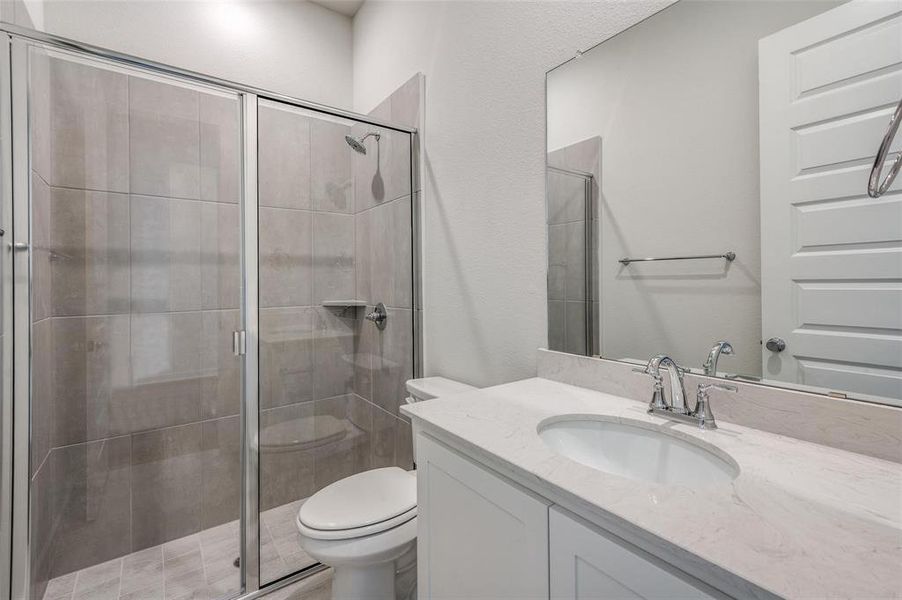 Furnished interior view inside a new home in , Frisco (Image 7).