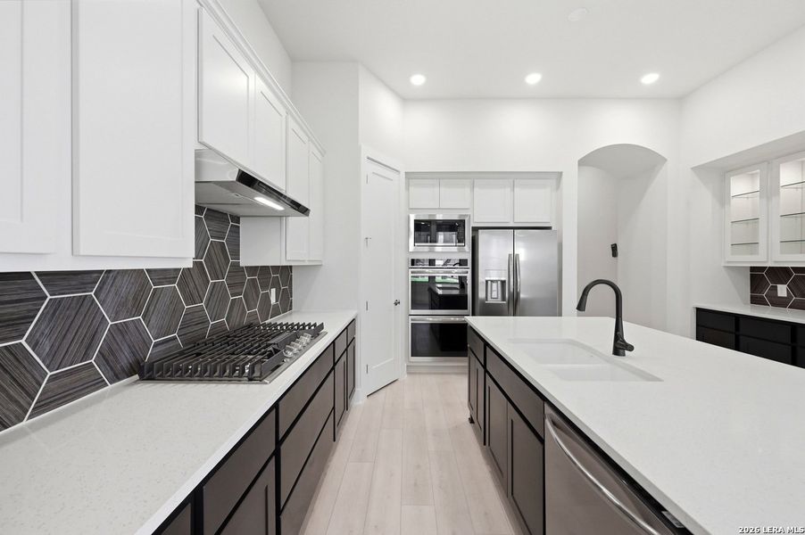 Furnished interior view inside a new home in Weston Oaks, San Antonio (Image 9).