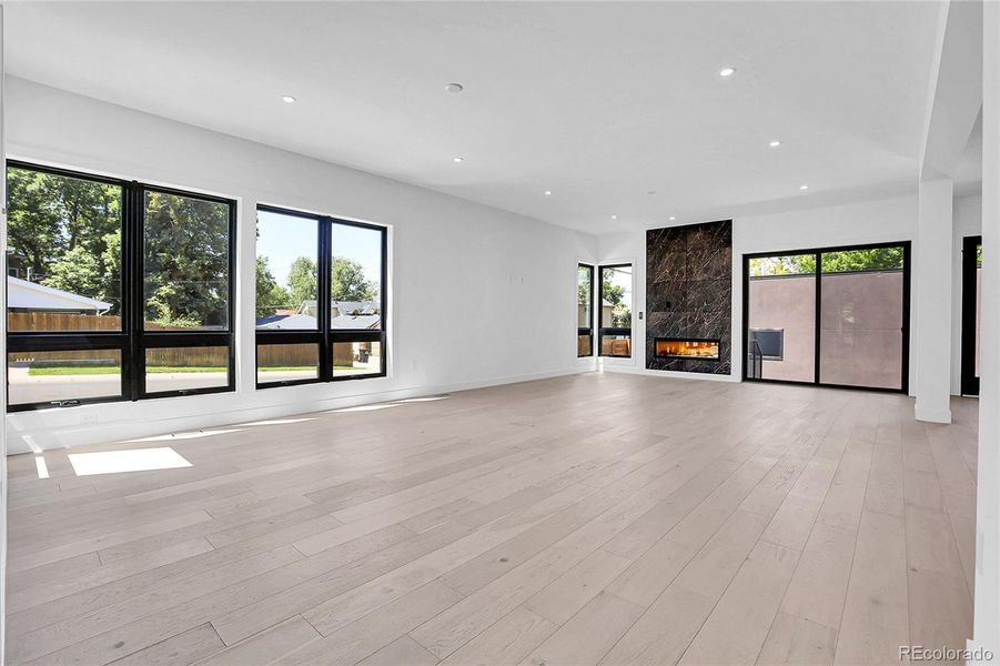 Spacious, unfurnished interior of a new home in , Denver (Image 22).