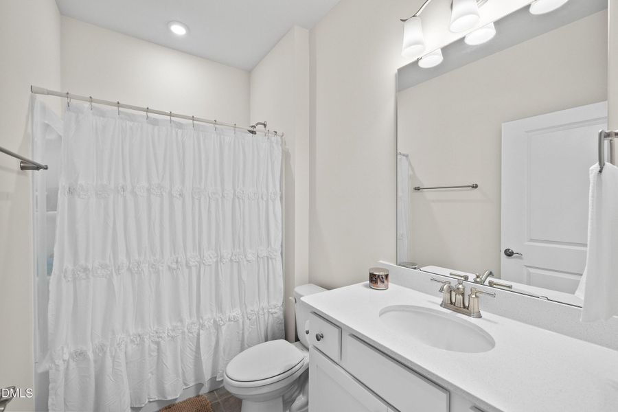 49-2501 Friars Head _9519