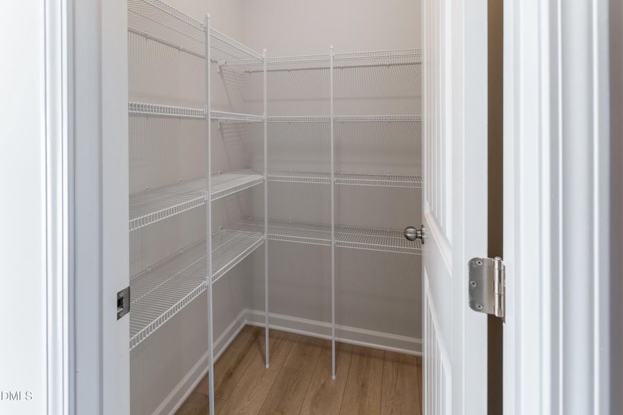 Walk-in Pantry
