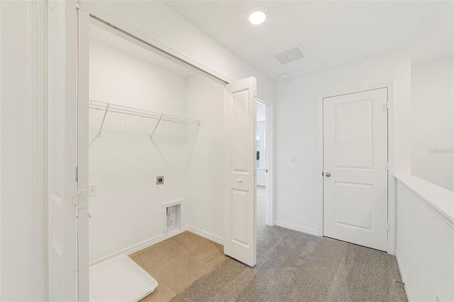 Spacious, unfurnished interior of a new home in Aulin Square, Oviedo (Image 22). Spacious, unfurnished interior of a new home in Aulin Square, Oviedo (Image 22).
