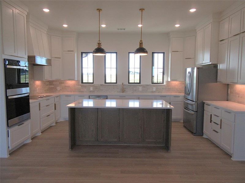 Furnished interior view inside a new home in , Crawford (Image 14).