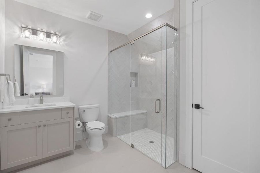 Furnished interior view inside a new home in Lyndon Creek, Milton (Image 39).
