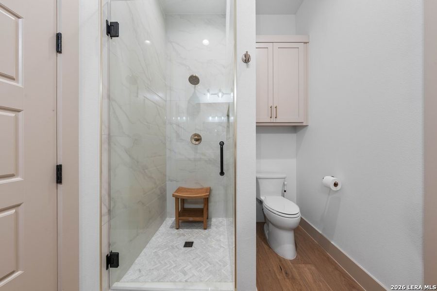 Furnished interior view inside a new home in , McQueeney (Image 70).