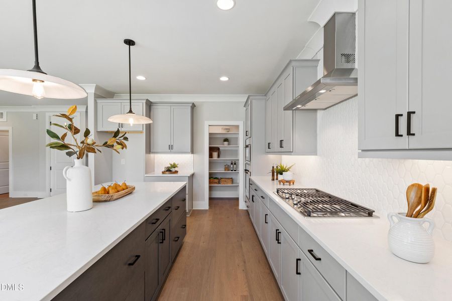 BroadleafInt-26 BroadleafInt-26