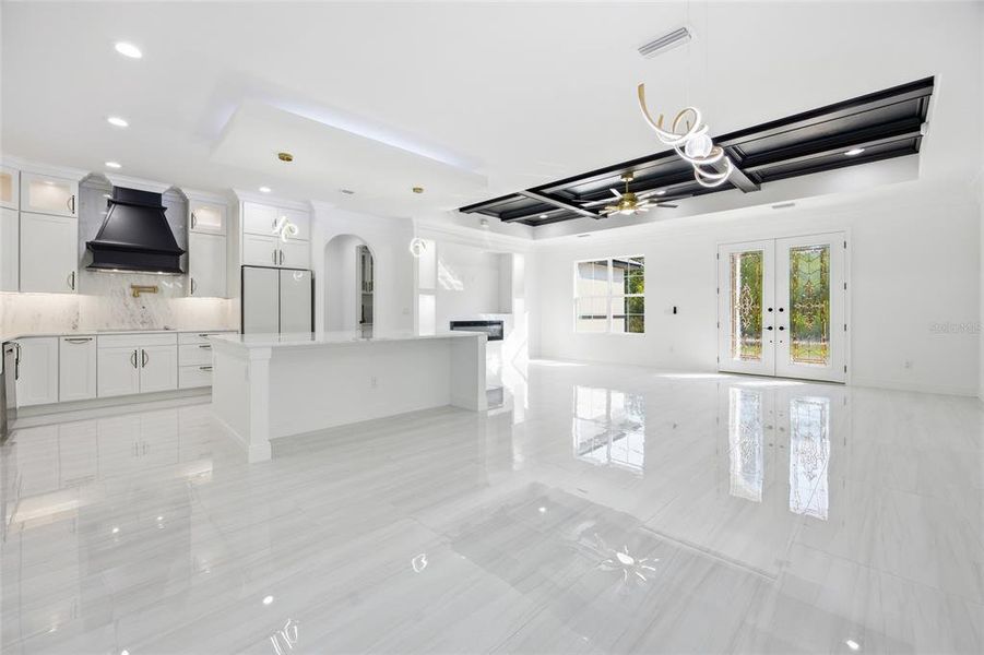Spacious, unfurnished interior of a new home in , Ocala (Image 25).