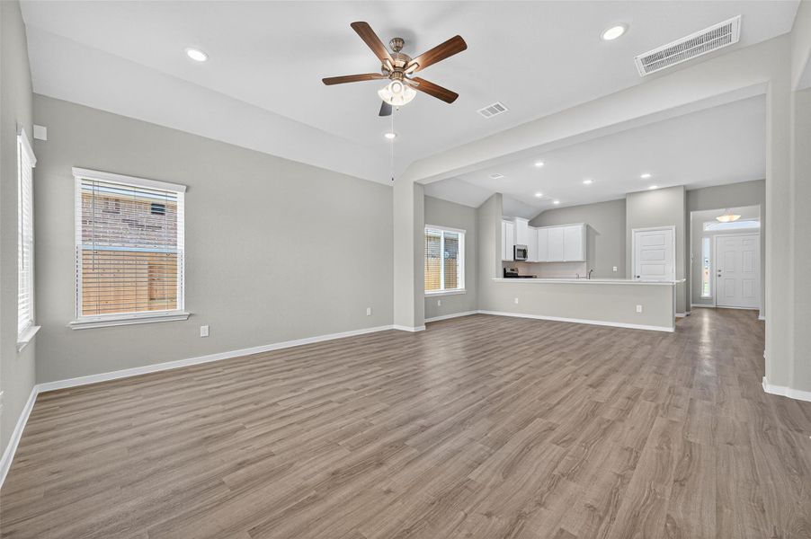 Spacious, unfurnished interior of a new home in Cypress Green, Hockley (Image 25).