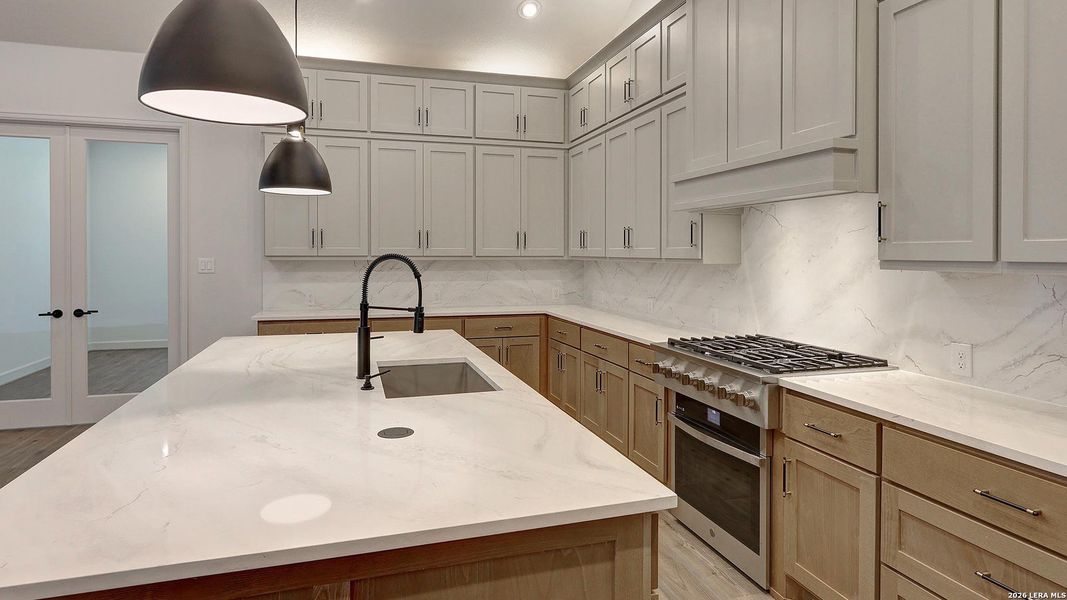 Furnished interior view inside a new home in Esperanza, Boerne (Image 14).