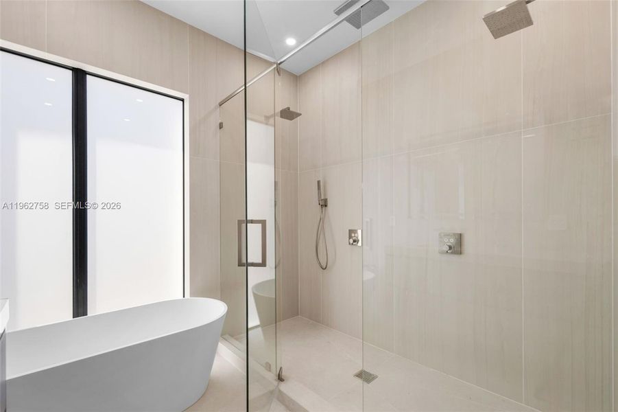 Furnished interior view inside a new home in , Miami (Image 55).