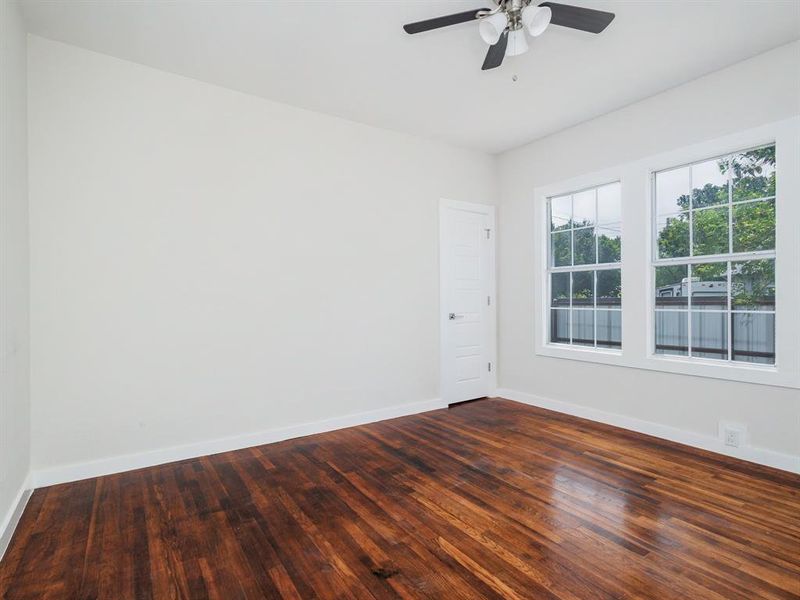 Spacious, unfurnished interior of a new home in , Brownwood (Image 30).