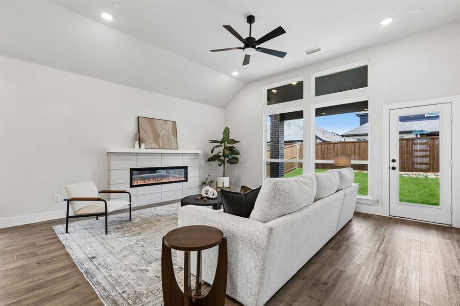 Furnished interior view inside a new home in , Celina (Image 5).