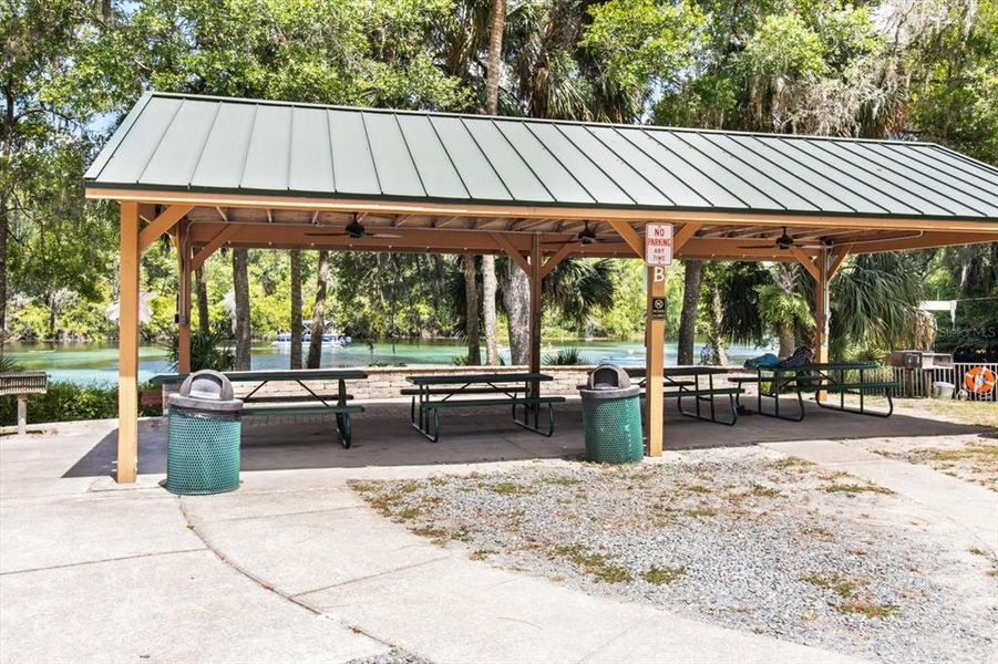 Community amenities in , Dunnellon (Image 33).