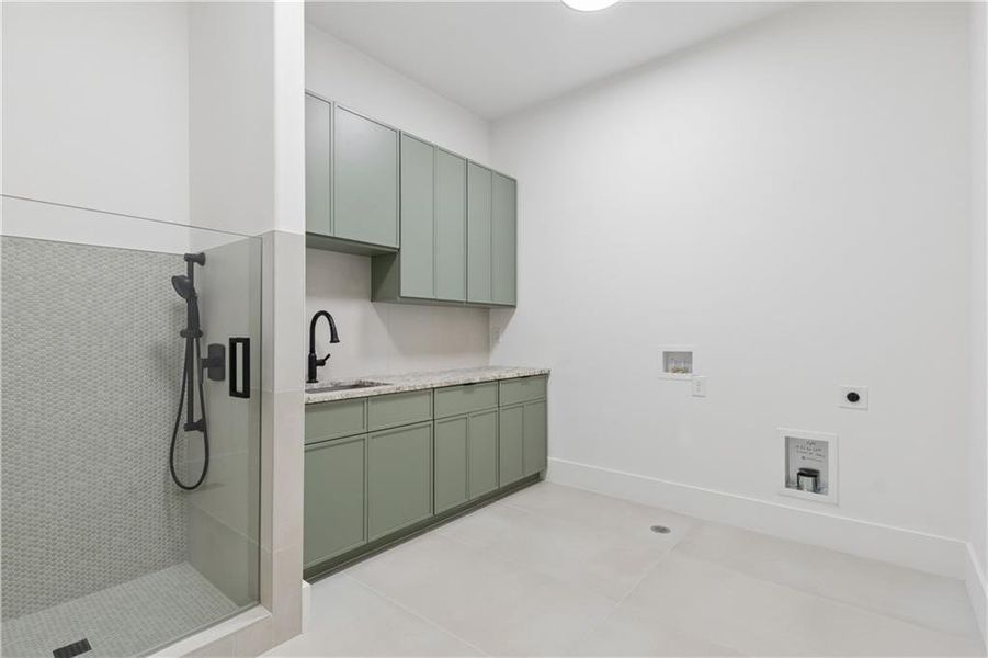 Furnished interior view inside a new home in , Sandy Springs (Image 43).