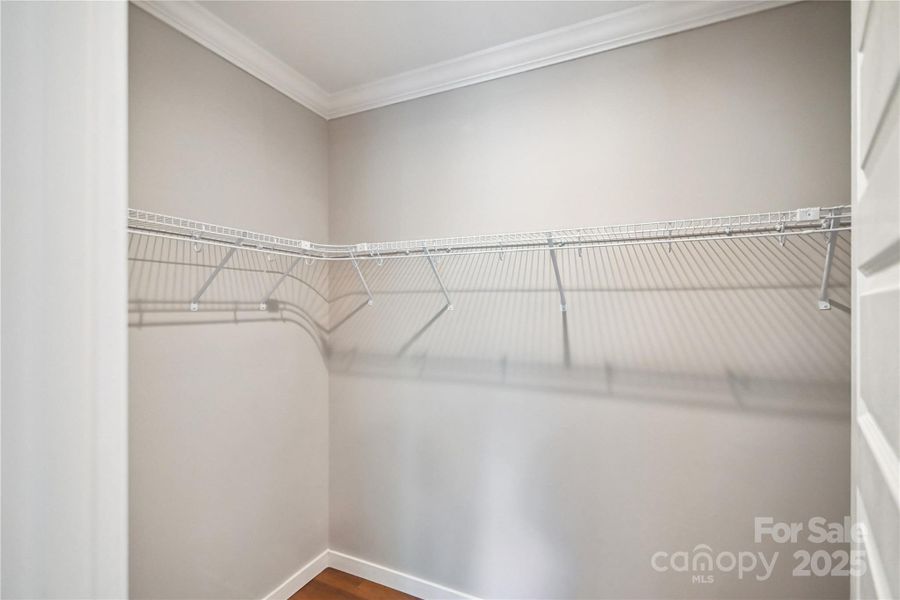 Image 37 of a home in .