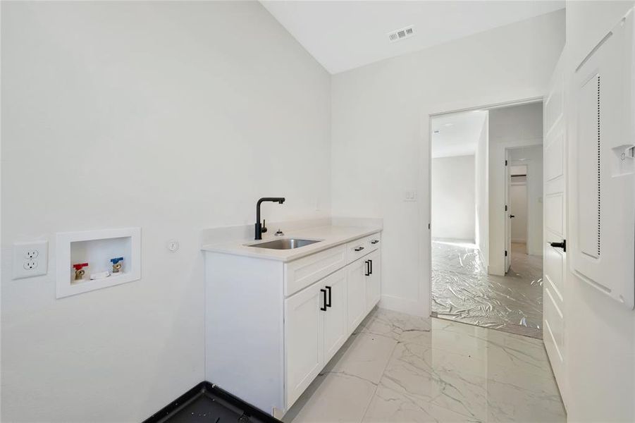 Furnished interior view inside a new home in , Garland (Image 13).