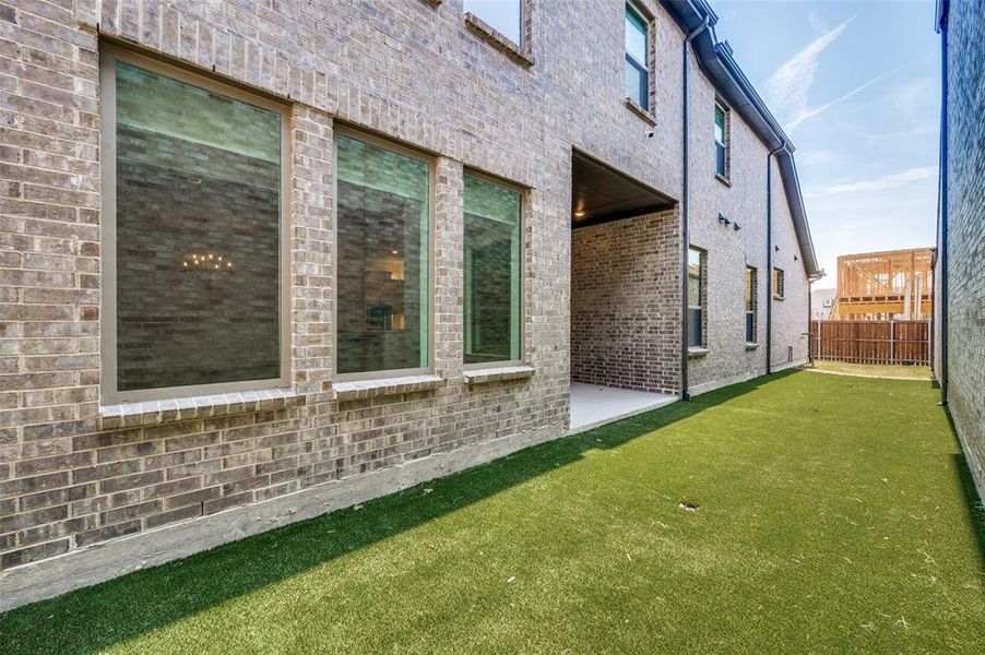 Exterior details and patio area of a home in , Frisco (Image 23).