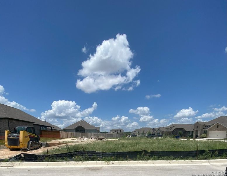 Image 6 of a home in Foxbrook.