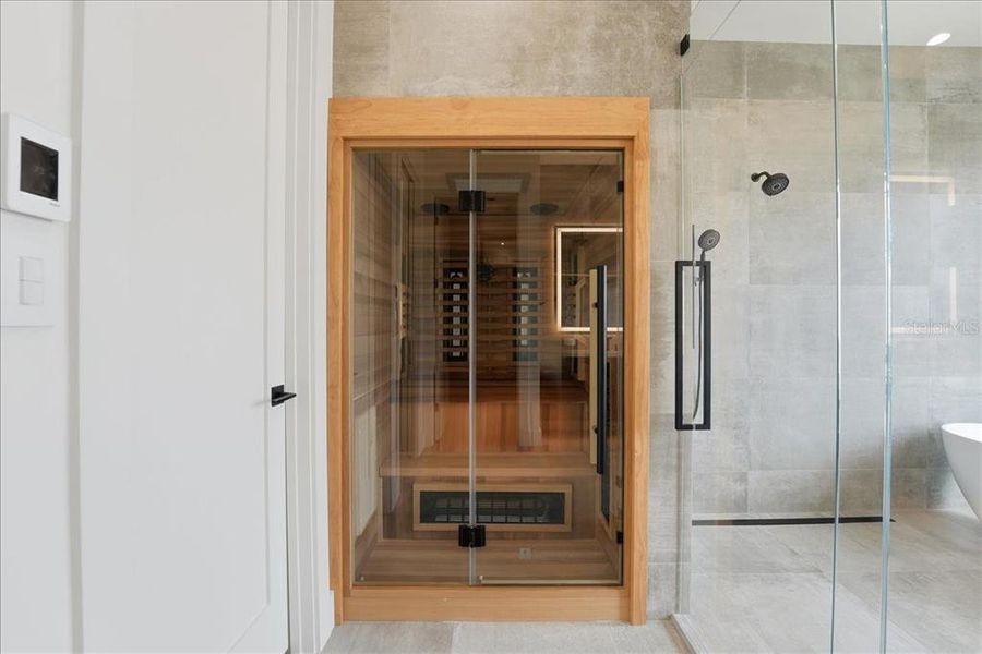 Furnished interior view inside a new home in , Orlando (Image 13).