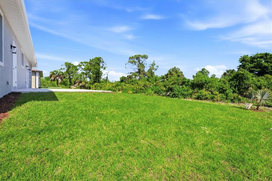 Exterior details and patio area of a home in , Placida (Image 25).