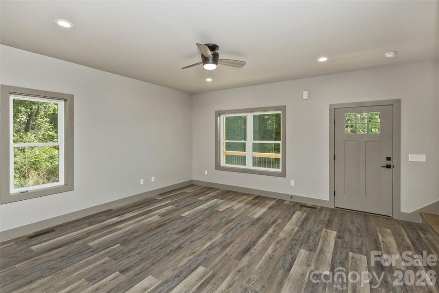 Spacious, unfurnished interior of a new home in , Asheville (Image 10).