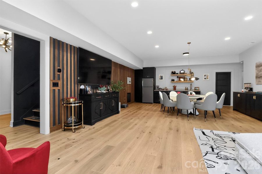 Furnished interior view inside a new home in , Monroe (Image 13).