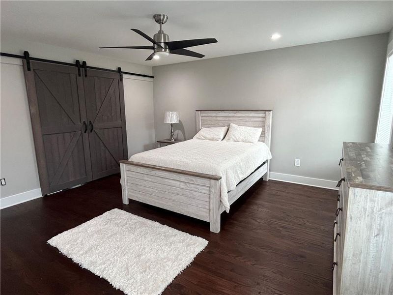 Furnished interior view inside a new home in , Atlanta (Image 9).