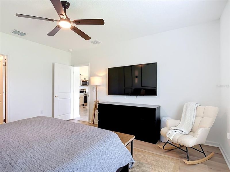 Furnished interior view inside a new home in , Kissimmee (Image 33).