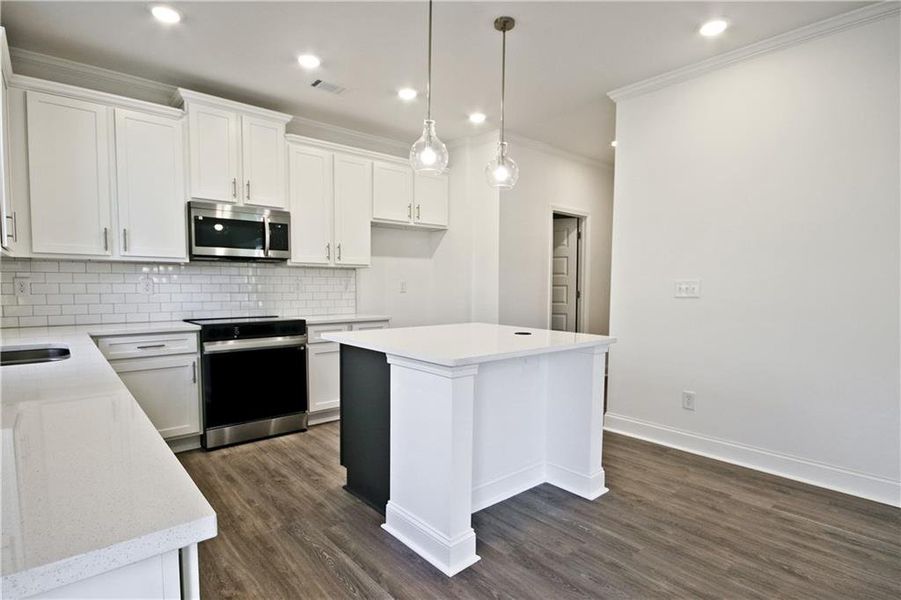 Furnished interior view inside a new home in Clark Farms, Flowery Branch (Image 7). Furnished interior view inside a new home in Clark Farms, Flowery Branch (Image 7).